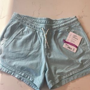 Athleta all play farallon short size 16 XXL